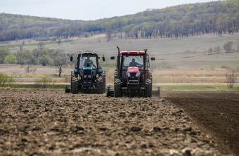 Аграриям Приморья помогут подготовиться к посевной