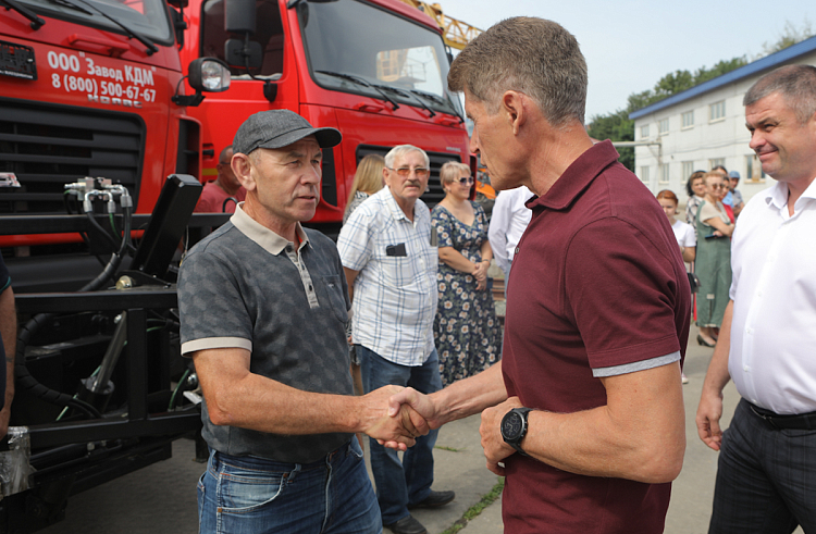 Дополнительную дорожную технику направят в пострадавшие от ЧС муниципалитеты Приморья